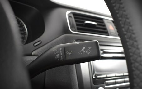 Volkswagen Jetta VI, 2012 год, 1 019 900 рублей, 16 фотография