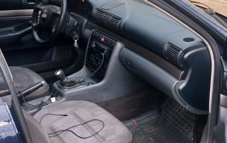 Audi A4, 2000 год, 260 000 рублей, 7 фотография