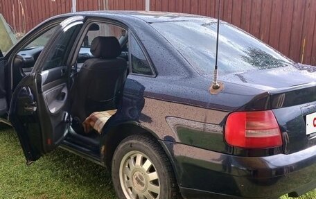 Audi A4, 2000 год, 260 000 рублей, 3 фотография