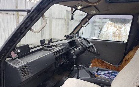 Mazda Bongo III, 1991 год, 350 000 рублей, 8 фотография