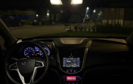 Hyundai Solaris II рестайлинг, 2012 год, 850 000 рублей, 8 фотография