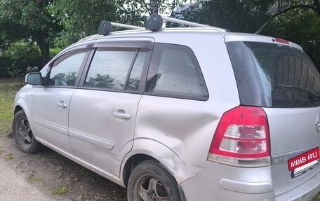 Opel Zafira B, 2013 год, 580 000 рублей, 4 фотография