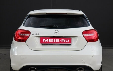Mercedes-Benz A-Класс, 2013 год, 1 330 000 рублей, 5 фотография