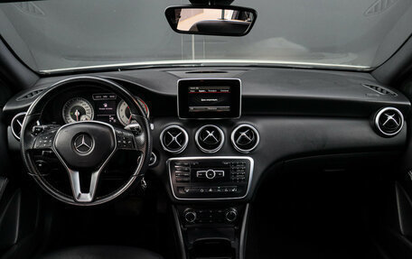 Mercedes-Benz A-Класс, 2013 год, 1 330 000 рублей, 10 фотография