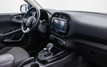 KIA Soul III, 2021 год, 2 370 000 рублей, 11 фотография