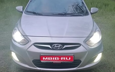 Hyundai Solaris II рестайлинг, 2012 год, 950 000 рублей, 1 фотография