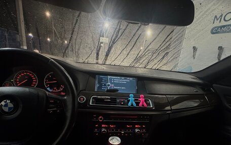 BMW 7 серия, 2011 год, 1 890 000 рублей, 8 фотография