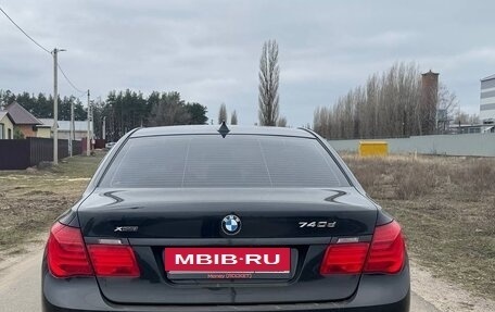 BMW 7 серия, 2011 год, 1 890 000 рублей, 4 фотография