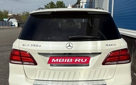 Mercedes-Benz GLE, 2015 год, 3 000 000 рублей, 3 фотография