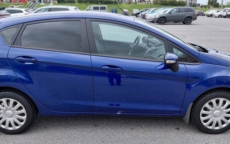 Ford Fiesta, 2015 год, 900 000 рублей, 12 фотография