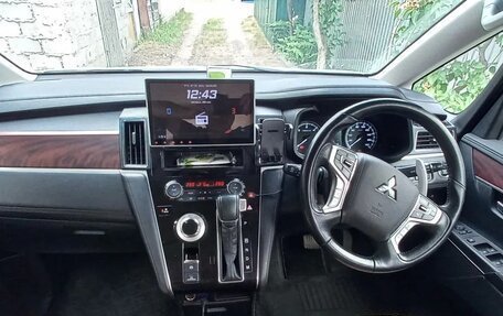 Mitsubishi Delica D:5 I, 2019 год, 3 000 000 рублей, 11 фотография