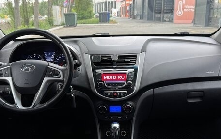 Hyundai Solaris II рестайлинг, 2012 год, 620 000 рублей, 8 фотография