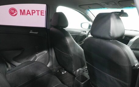 Hyundai Solaris II рестайлинг, 2015 год, 1 000 000 рублей, 11 фотография