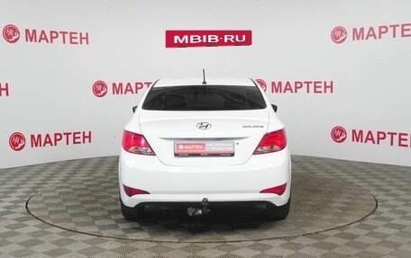 Hyundai Solaris II рестайлинг, 2015 год, 1 000 000 рублей, 6 фотография