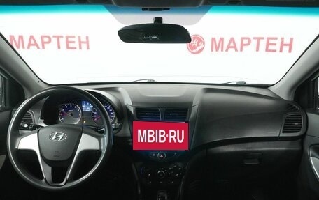 Hyundai Solaris II рестайлинг, 2015 год, 1 000 000 рублей, 15 фотография