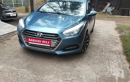 Hyundai i40 I рестайлинг, 2016 год, 1 300 000 рублей, 2 фотография