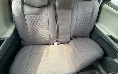 Toyota Wish II, 2010 год, 1 300 000 рублей, 7 фотография