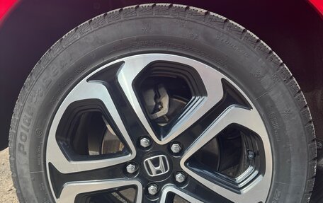Honda Vezel, 2017 год, 1 360 000 рублей, 13 фотография