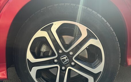 Honda Vezel, 2017 год, 1 360 000 рублей, 16 фотография
