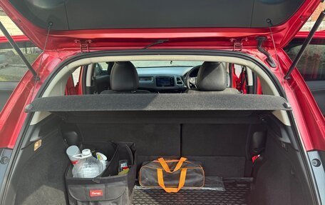 Honda Vezel, 2017 год, 1 360 000 рублей, 23 фотография