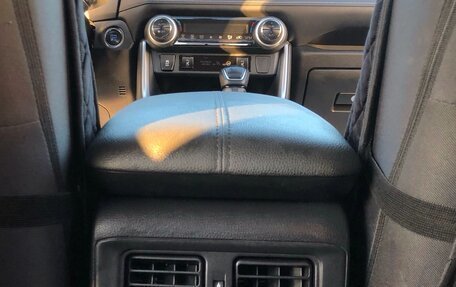 Toyota RAV4, 2020 год, 3 280 000 рублей, 32 фотография