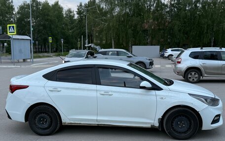Hyundai Solaris II рестайлинг, 2019 год, 650 000 рублей, 2 фотография
