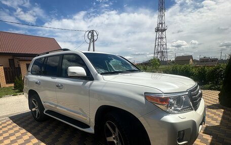 Toyota Land Cruiser 200, 2014 год, 3 800 000 рублей, 3 фотография