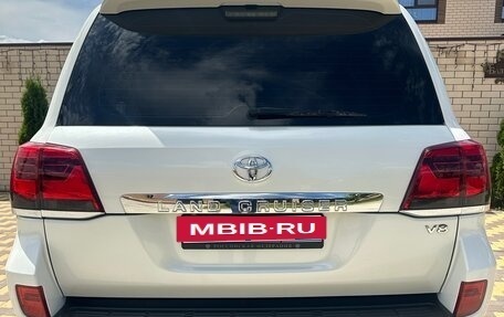 Toyota Land Cruiser 200, 2014 год, 3 800 000 рублей, 5 фотография