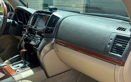 Toyota Land Cruiser 200, 2014 год, 3 800 000 рублей, 9 фотография
