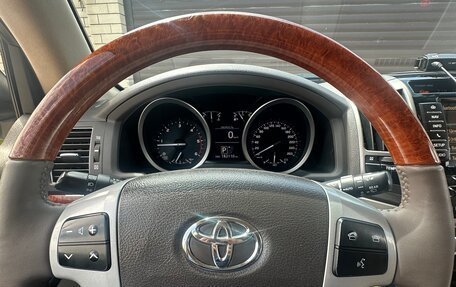 Toyota Land Cruiser 200, 2014 год, 3 800 000 рублей, 13 фотография