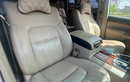 Toyota Land Cruiser 200, 2014 год, 3 800 000 рублей, 14 фотография