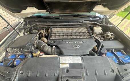Toyota Land Cruiser 200, 2014 год, 3 800 000 рублей, 24 фотография