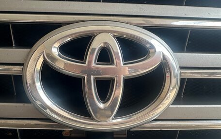 Toyota Land Cruiser 200, 2014 год, 3 800 000 рублей, 29 фотография