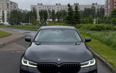 BMW 5 серия, 2023 год, 5 700 000 рублей, 3 фотография