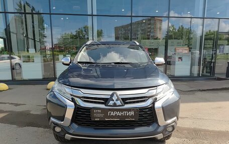 Mitsubishi Pajero Sport III рестайлинг, 2019 год, 3 199 800 рублей, 2 фотография