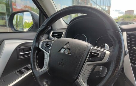 Mitsubishi Pajero Sport III рестайлинг, 2019 год, 3 199 800 рублей, 19 фотография