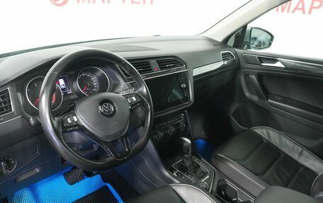Volkswagen Tiguan II, 2018 год, 2 498 000 рублей, 9 фотография