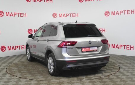 Volkswagen Tiguan II, 2018 год, 2 498 000 рублей, 7 фотография