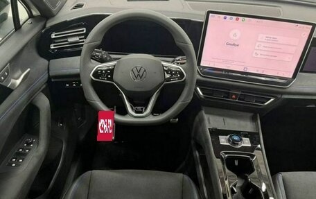 Volkswagen Tiguan II, 2026 год, 4 549 000 рублей, 9 фотография