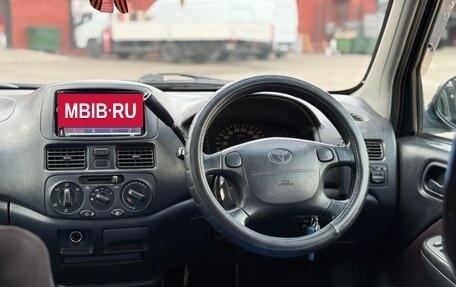 Toyota Raum I, 2000 год, 395 000 рублей, 4 фотография
