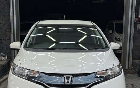Honda Fit III, 2014 год, 840 000 рублей, 15 фотография