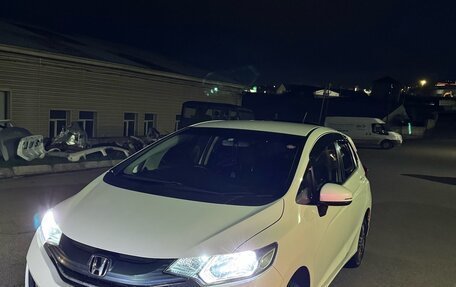Honda Fit III, 2014 год, 840 000 рублей, 11 фотография