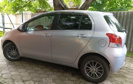 Toyota Vitz, 2010 год, 627 000 рублей, 2 фотография