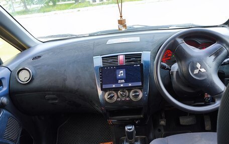 Mitsubishi Colt VI рестайлинг, 2006 год, 360 000 рублей, 4 фотография