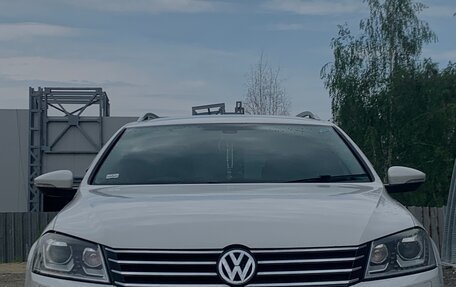Volkswagen Passat B7, 2013 год, 970 000 рублей, 24 фотография