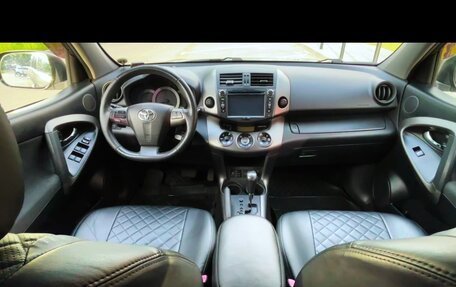 Toyota RAV4, 2010 год, 1 500 000 рублей, 8 фотография