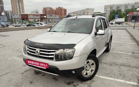 Renault Duster I рестайлинг, 2013 год, 855 000 рублей, 2 фотография