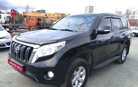 Toyota Land Cruiser Prado 150 рестайлинг 2, 2013 год, 2 955 000 рублей, 6 фотография