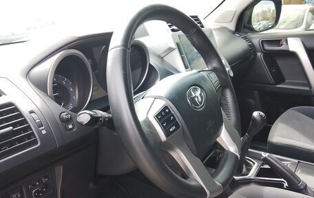 Toyota Land Cruiser Prado 150 рестайлинг 2, 2013 год, 2 955 000 рублей, 14 фотография