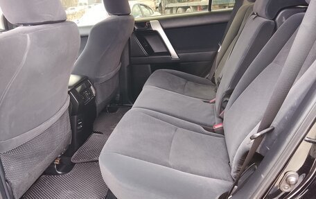 Toyota Land Cruiser Prado 150 рестайлинг 2, 2013 год, 2 955 000 рублей, 16 фотография